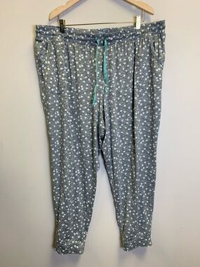 Jane and Bleecker Grey Polka Dot Lounge Pants with Light Blue Waist Label